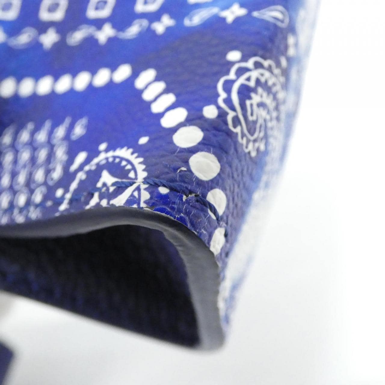 ルイヴィトン モノグラム バンダナ ガストン ウエアラブル ウォレット M81431 ショルダーバッグ