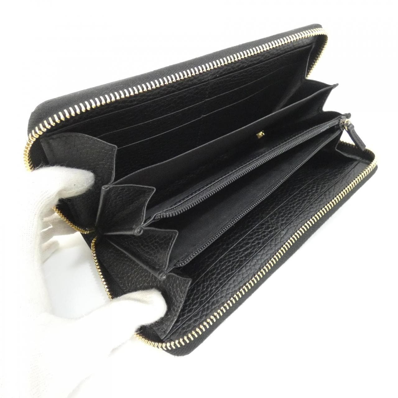 グッチ PETIT MARMONT 456117 CAO0G 財布