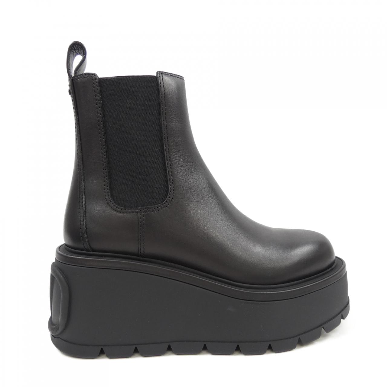 ヴァレンティノ VALENTINO ブーツ