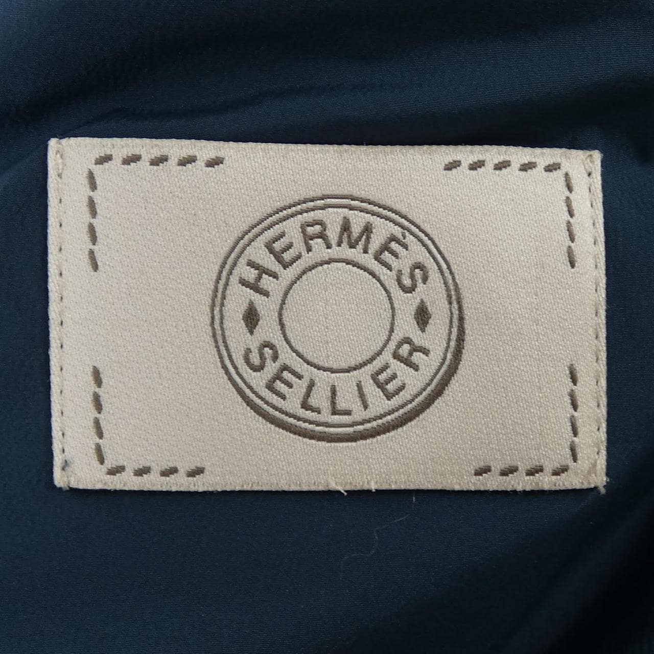 エルメス HERMES SELLIER クルードセル 800169E ピウミーノ PIUMINO ダウンジャケット