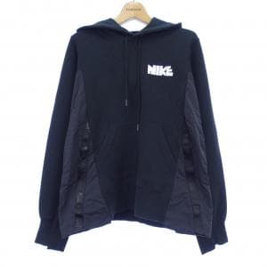 ナイキサカイ NIKE×SACAI パーカー