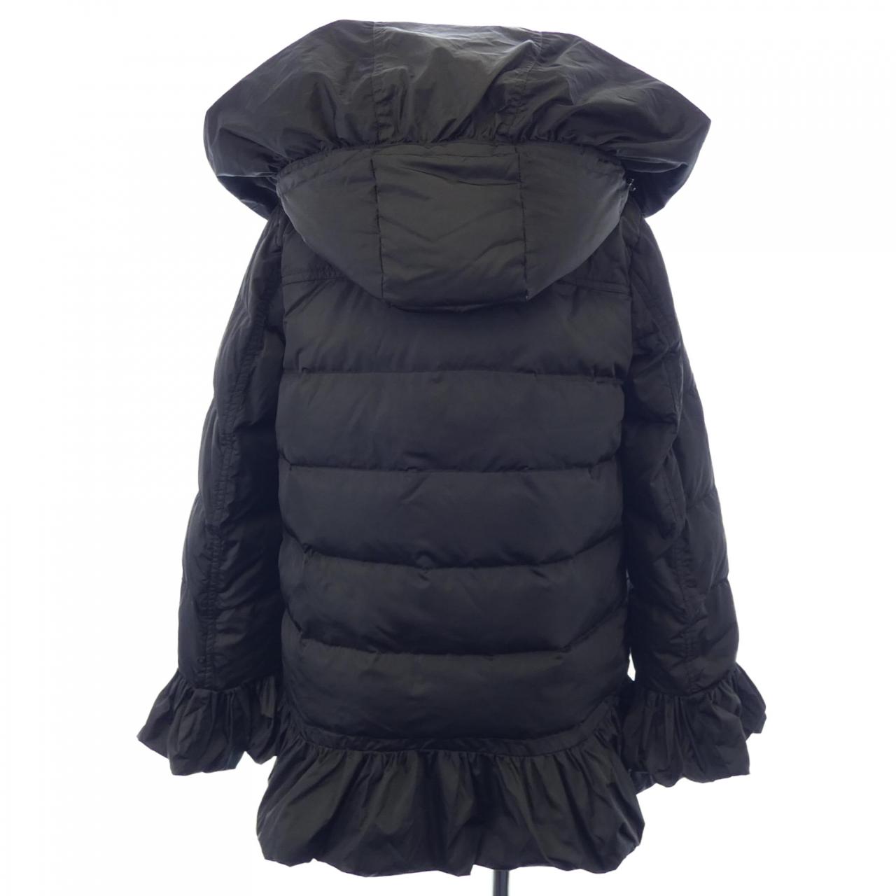 モンクレール MONCLER ダウンジャケット