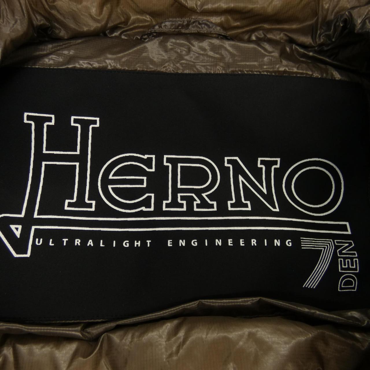 ヘルノ Herno ダウンジャケット