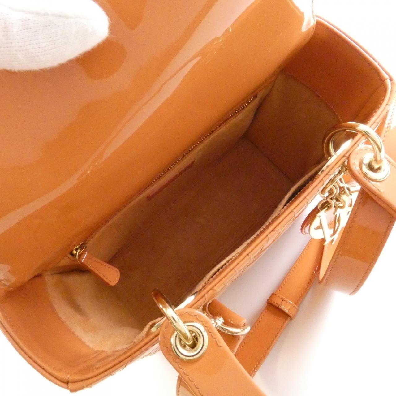 クリスチャンディオール レディ ディオール ミディアム M0565OWCB バッグ