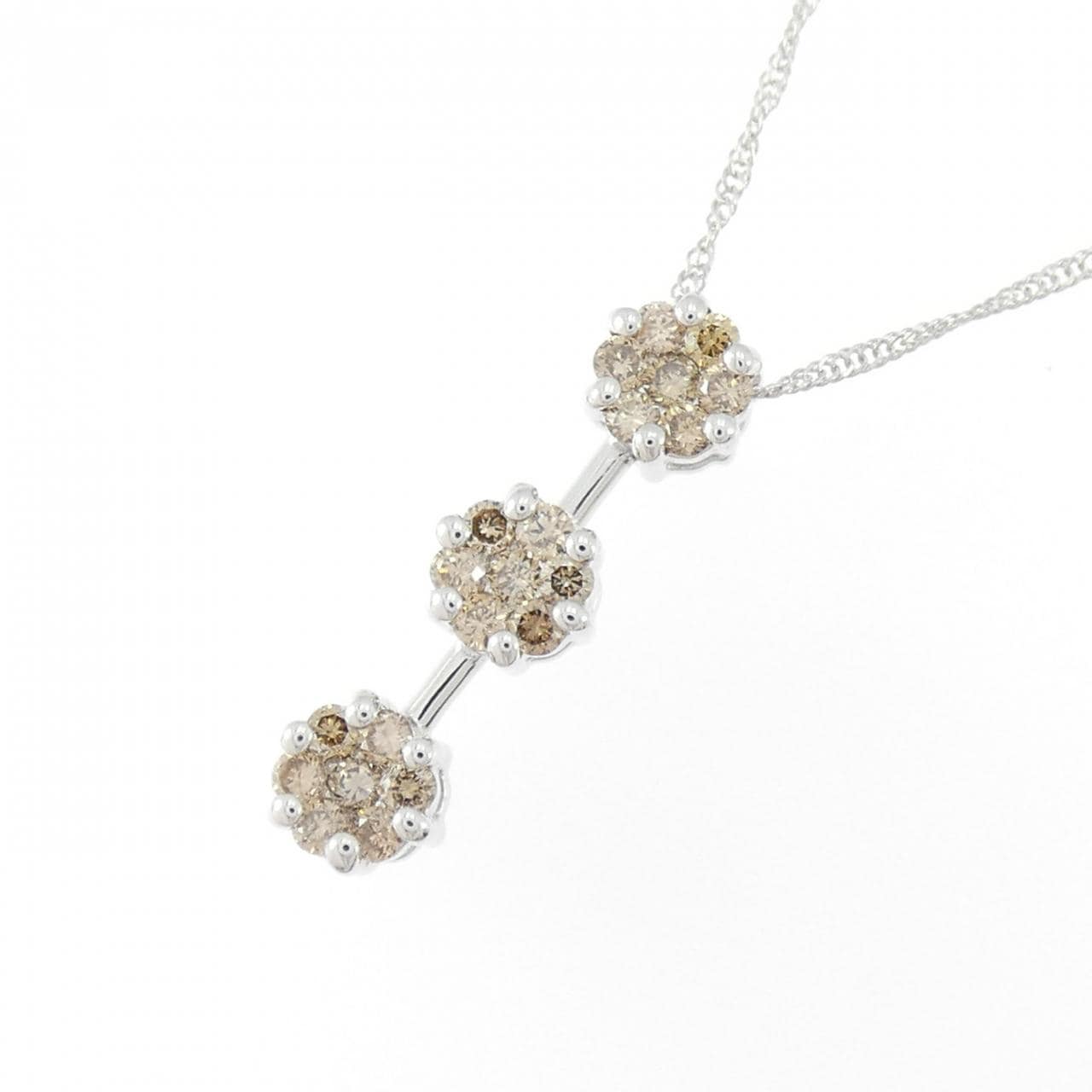 K18WG フラワー ダイヤモンド ネックレス