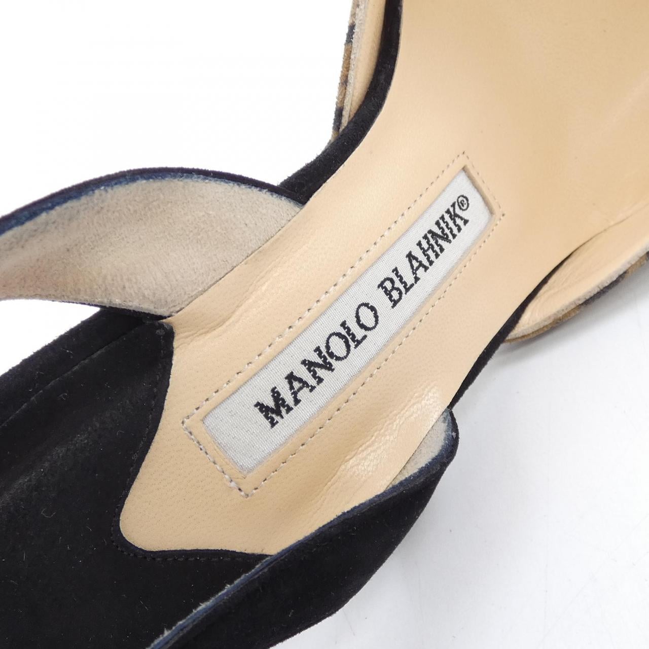 マノロブラニク MANOLO BLAHNIK パンプス