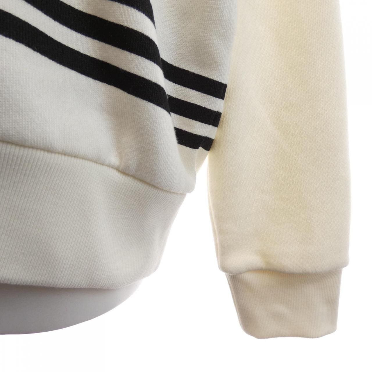 グッチ GUCCI ADIDAS 717427 XJEXK パーカー