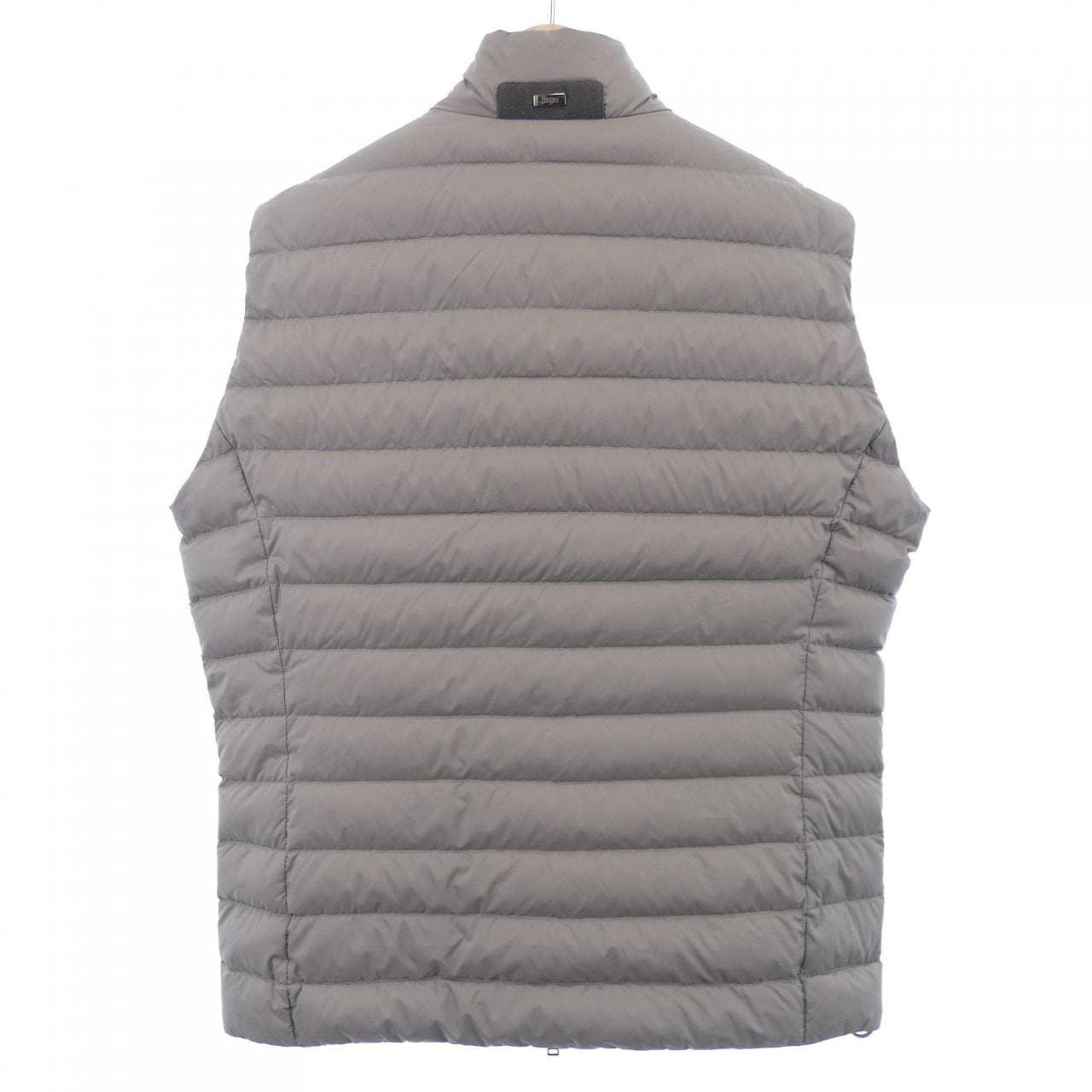 ヘルノ Herno PI0632U ダウンベスト