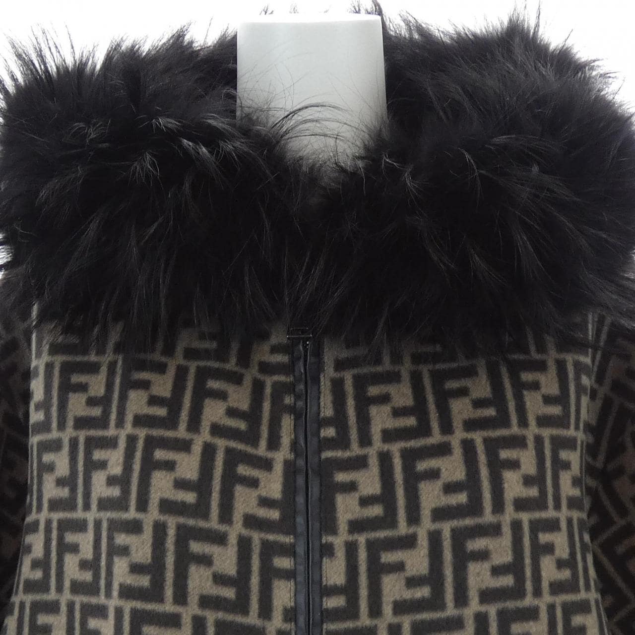 フェンディ FENDI FF8581 A5HD コート