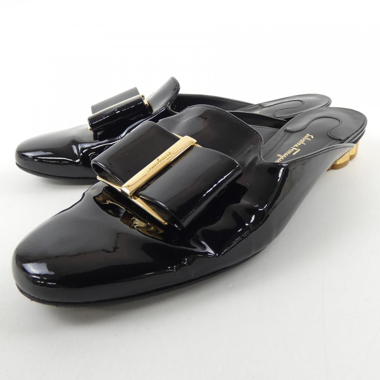 サルヴァトーレフェラガモ SALVATORE FERRAGAMO シューズ