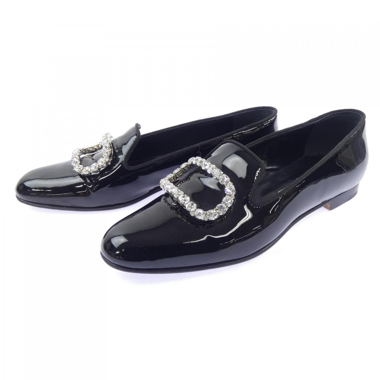 マノロブラニク MANOLO BLAHNIK フラットシューズ