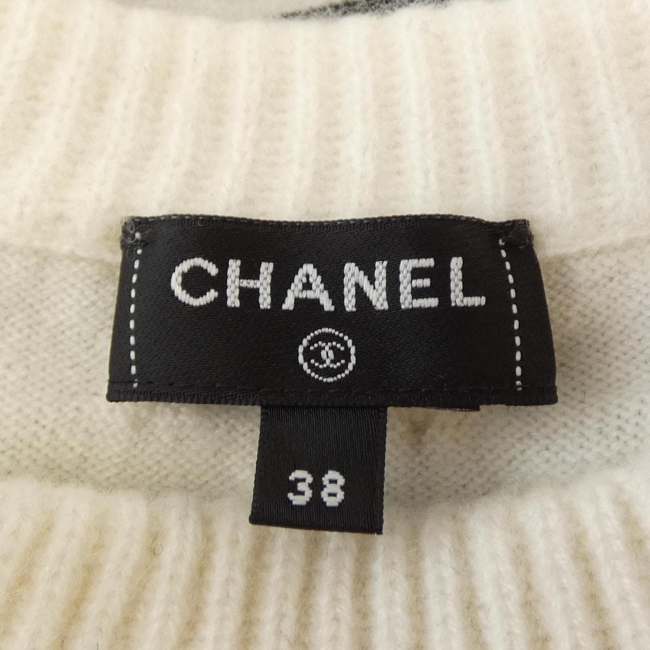 シャネル CHANEL LOOK2 P80157K11651 25B ニット