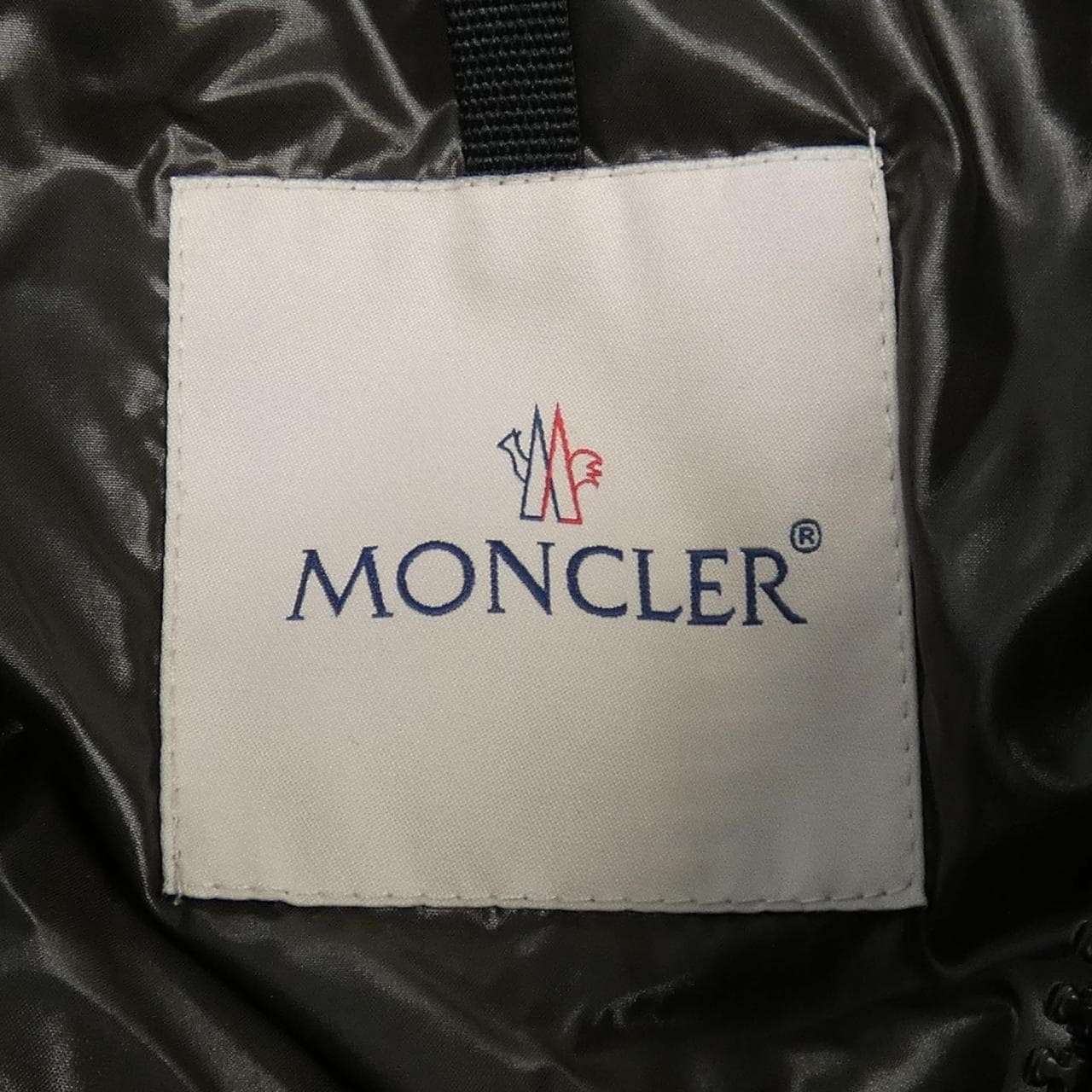 MONCLER蒙克勒羽绒服