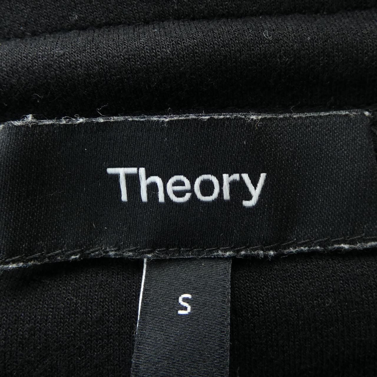 Theory上衣