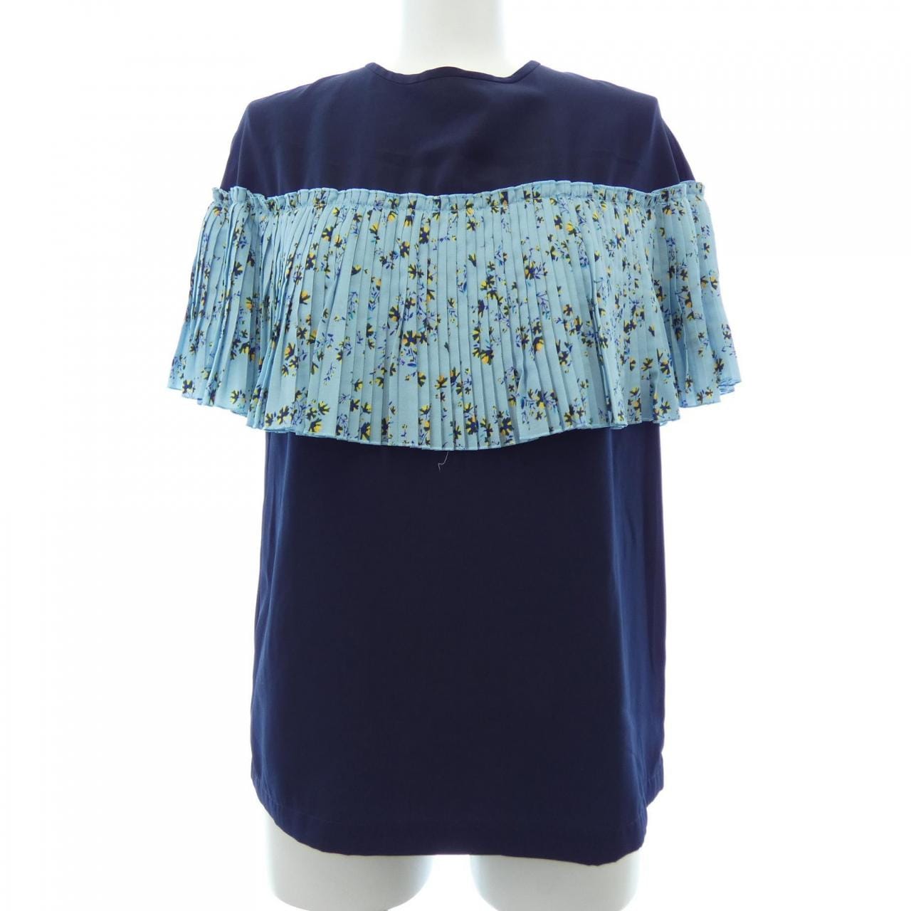 ルシェルブルー LE CIEL BLEU トップス