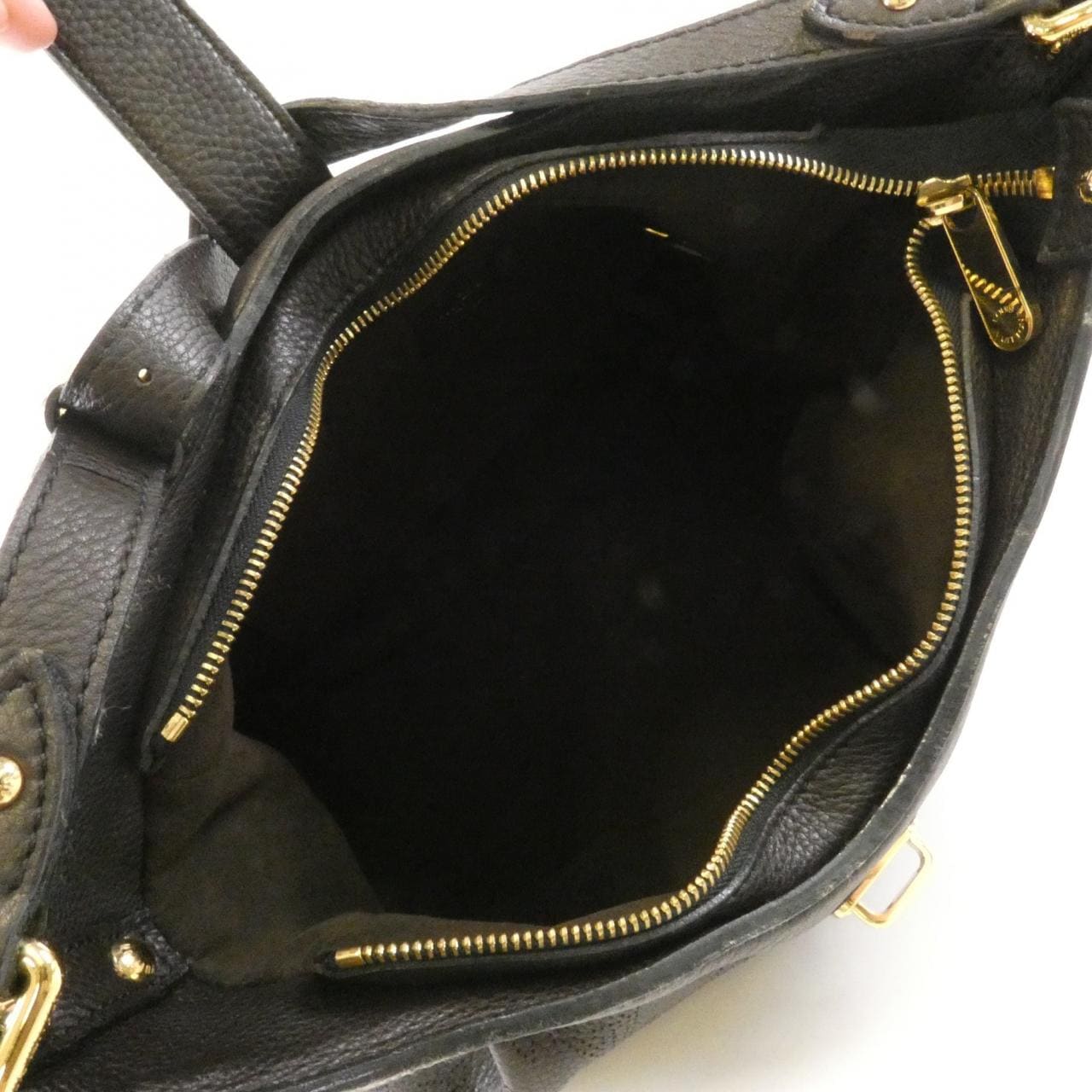 ルイヴィトン マヒナ XS M95768 ショルダーバッグ