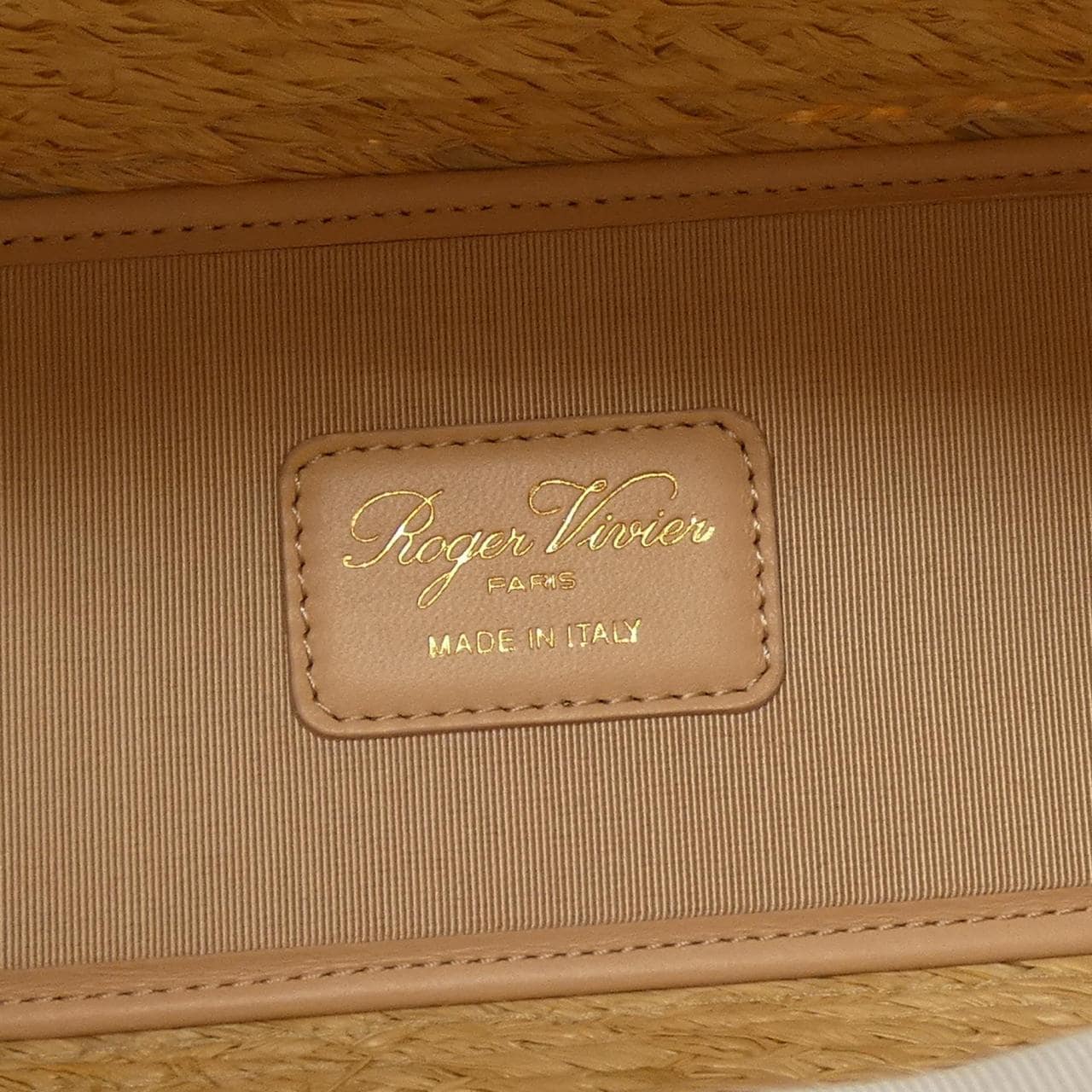 ロジェヴィヴィエ ROGER VIVIER RBWAOKA0200S1F1K58 BAG