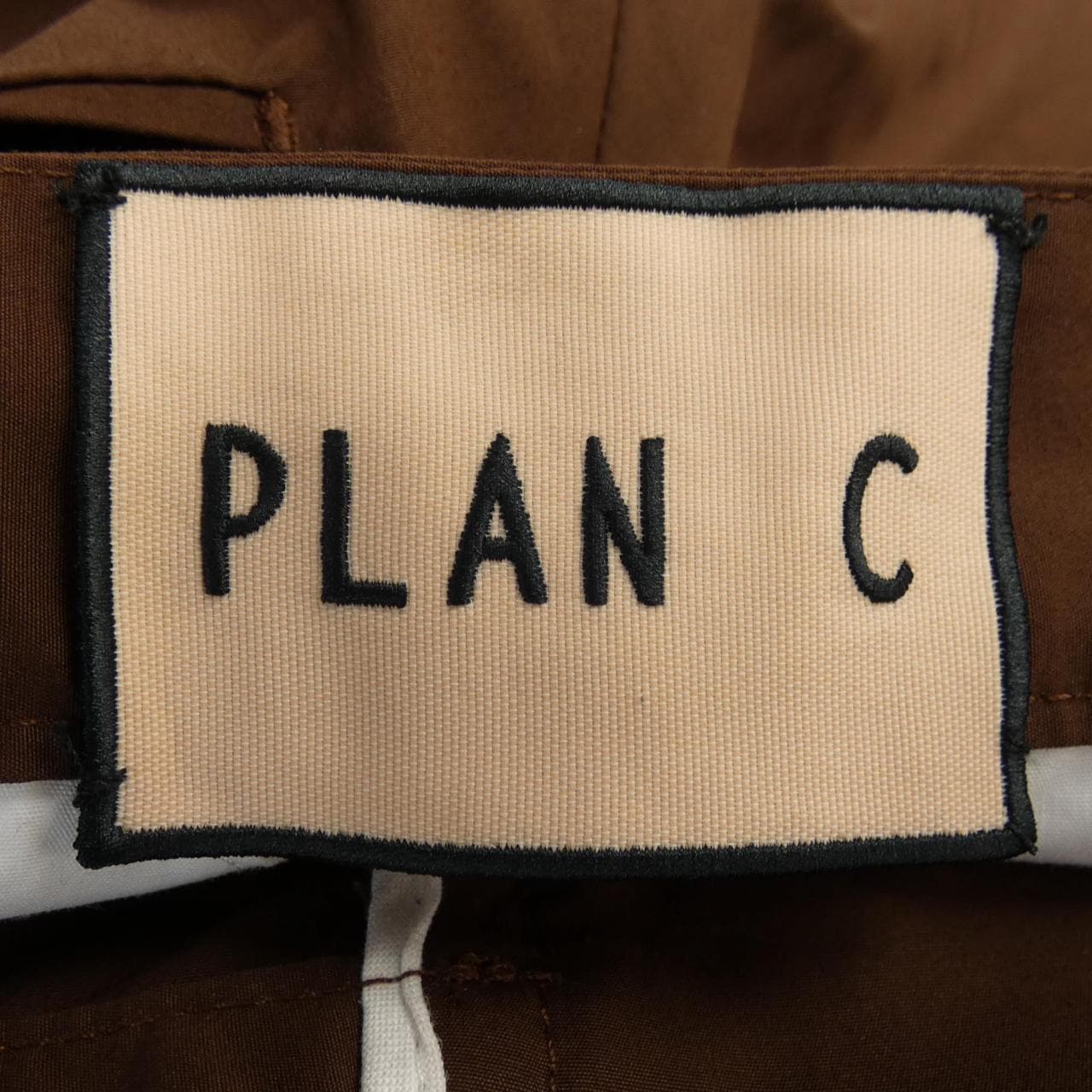PLAN C计划 C 短裤。