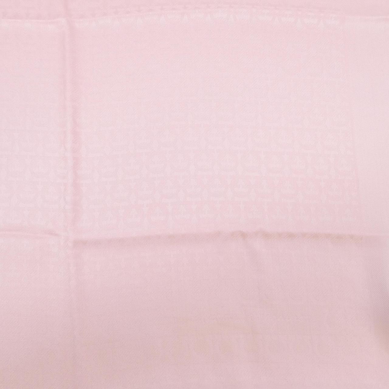 サルヴァトーレフェラガモ SALVATORE FERRAGAMO STOLE