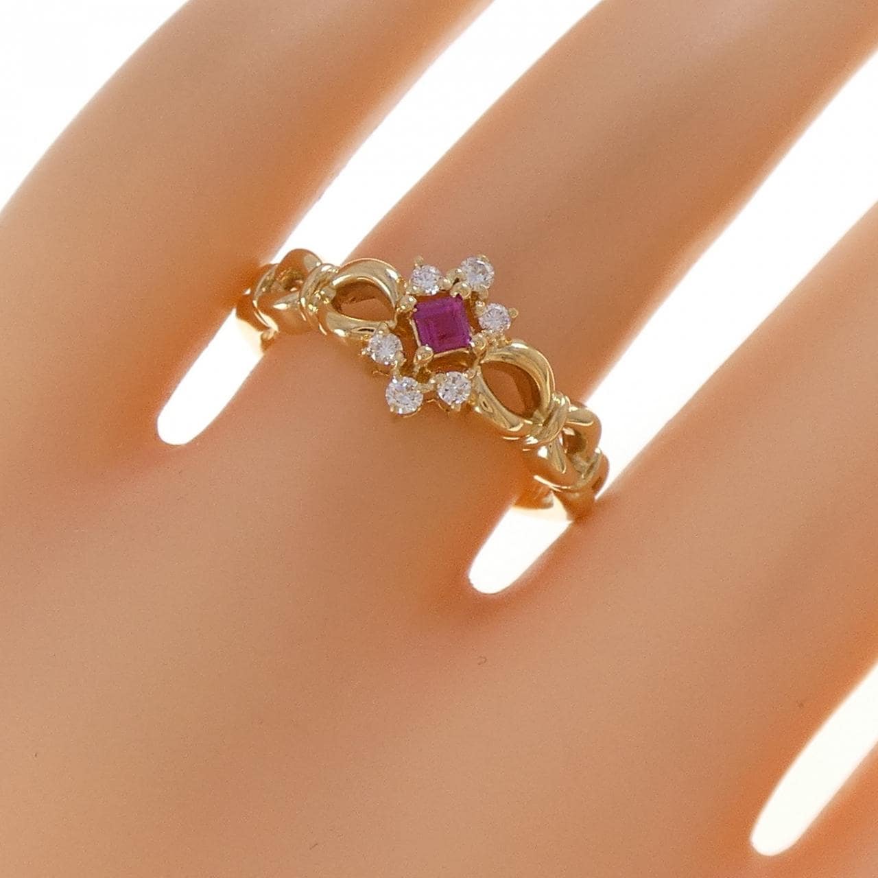 ポーラ ルビー リング 0.11CT