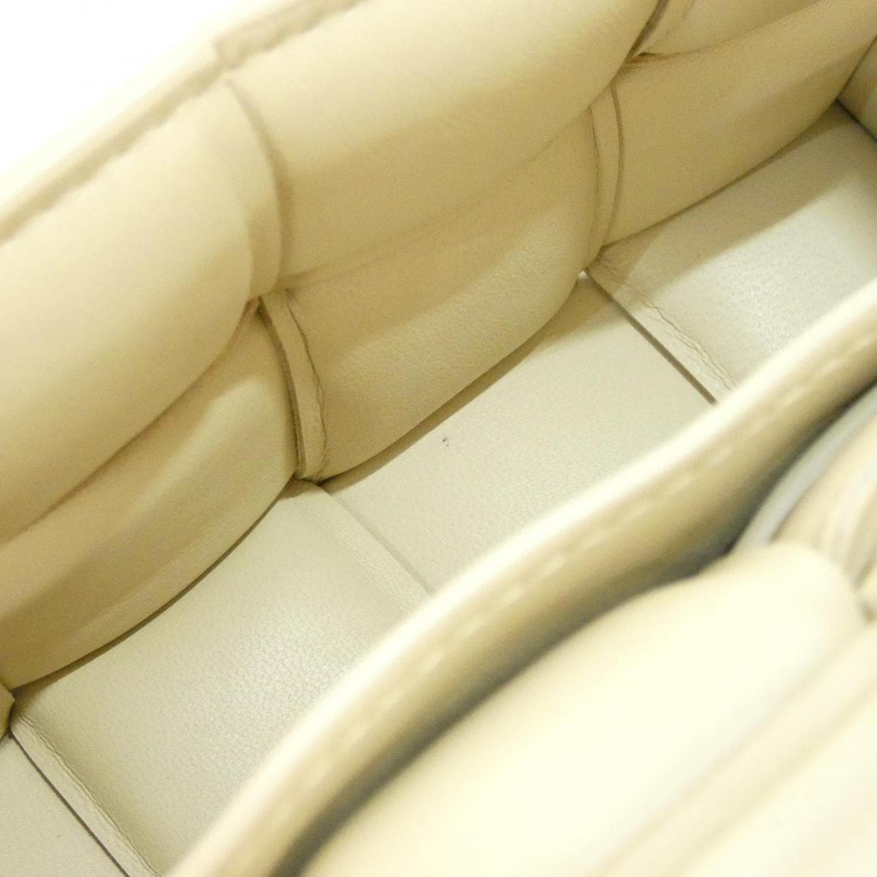 ボッテガヴェネタ 710075 VCQR1 ウエストバッグ