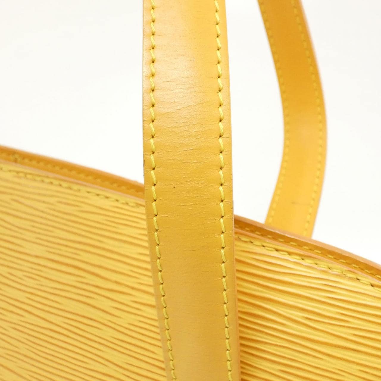 [vintage] LOUIS VUITTON Epi Lussack M52289 Shoulder Bag