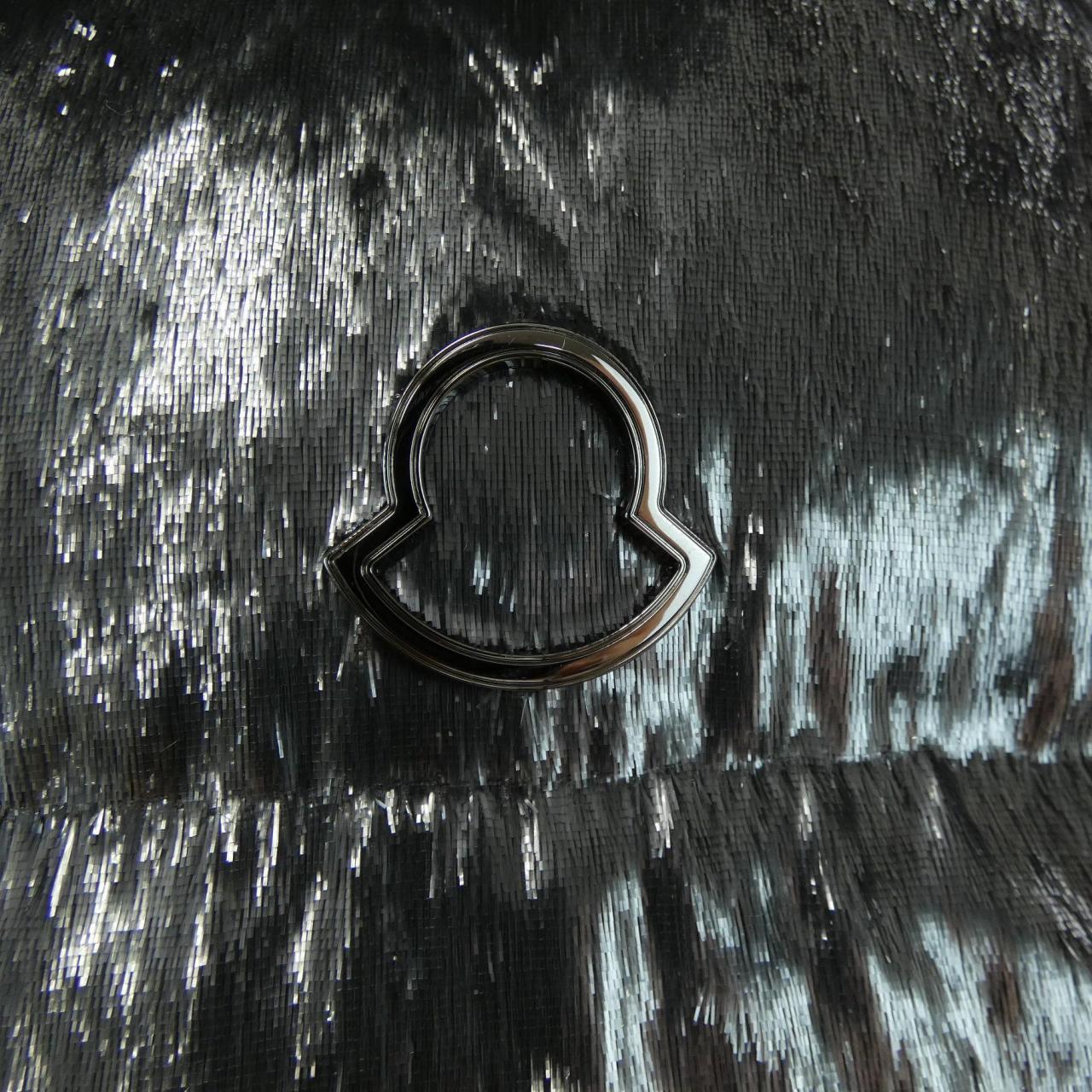 モンクレール MONCLER ISIE ダウンベスト