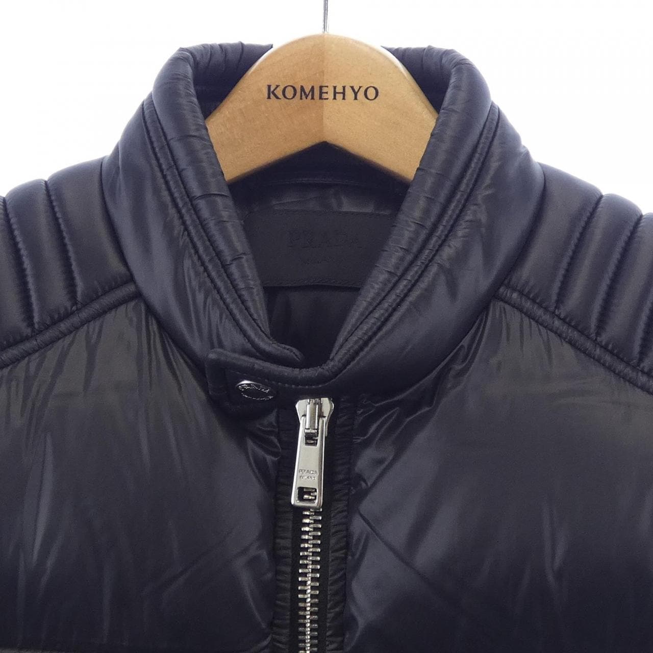 プラダ PRADA SGB628 ダウンベスト