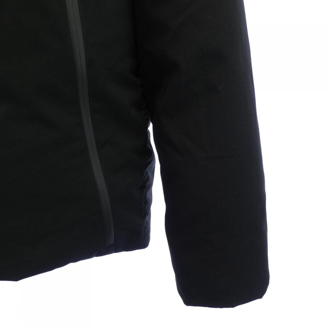 モンクレール MONCLER KERJEAN ダウンジャケット