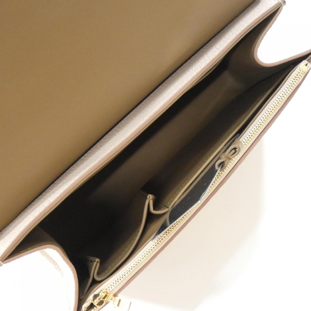 ルイヴィトン ツイスト ワンハンドル MM M57092 バッグ