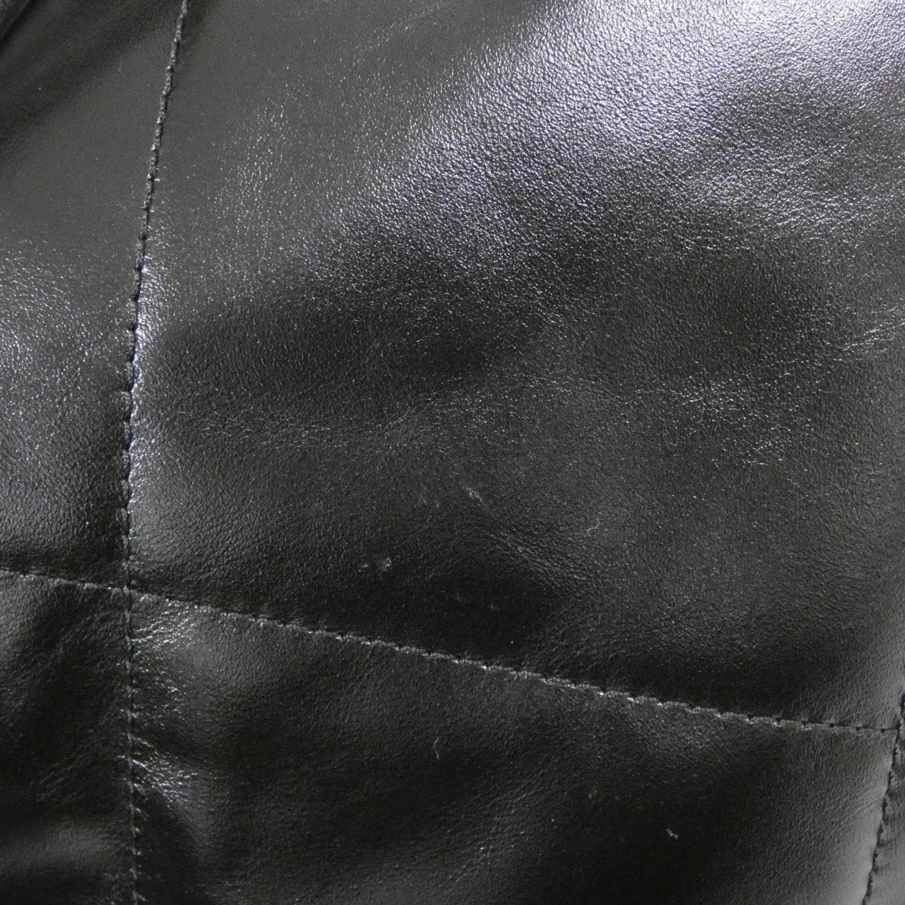 シャネル シャネル22 ライン SMALL AS3260 ショルダーバッグ