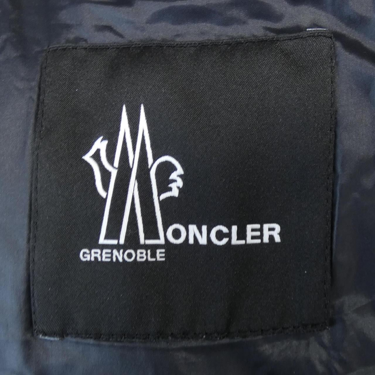 MONCLER GRENOBLE MONCLER GRENOBLE Down Jacket