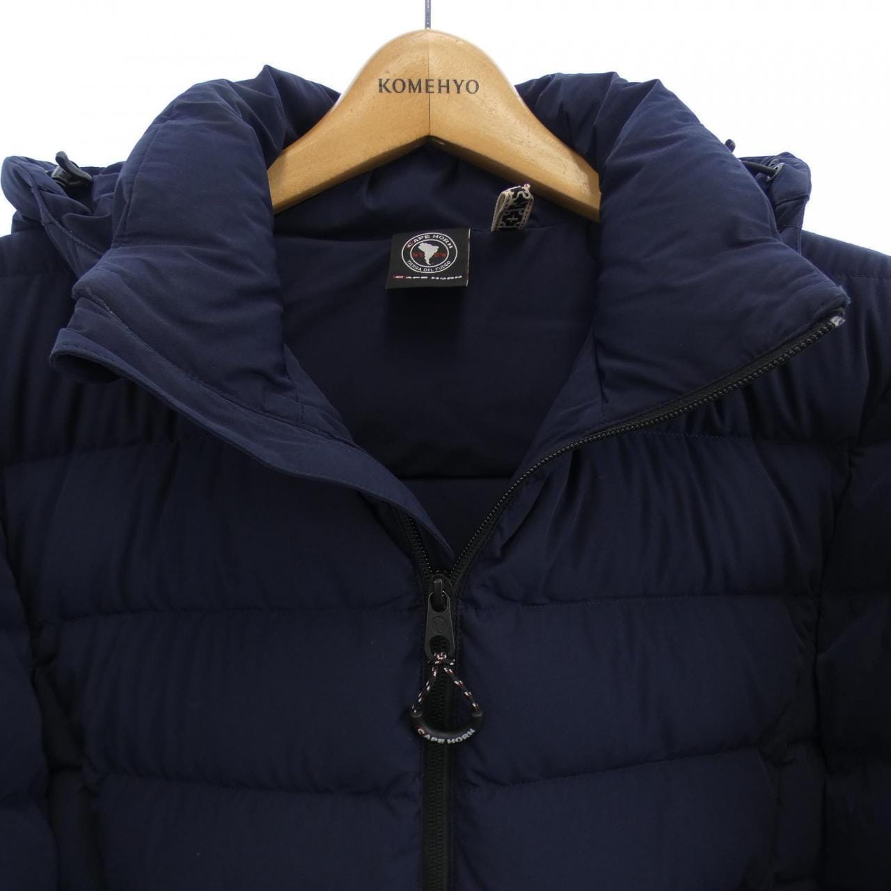 斗篷CAPE HORN羽绒服