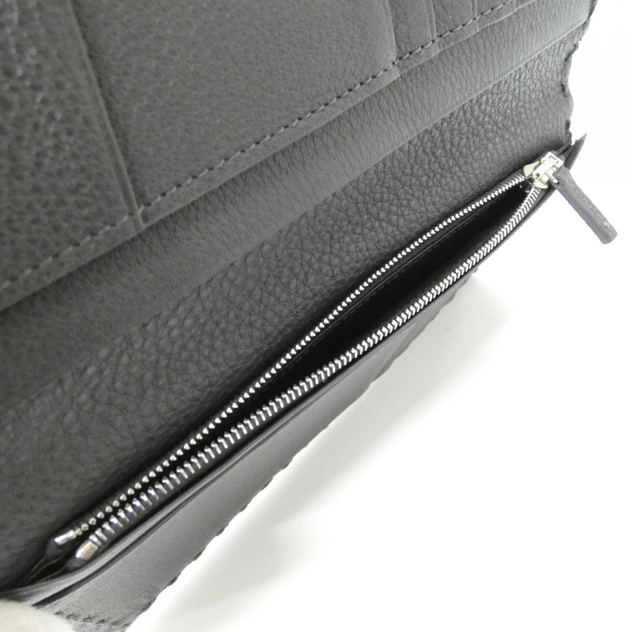 フェンディ SELLERIA 7M0355 AP3B 財布