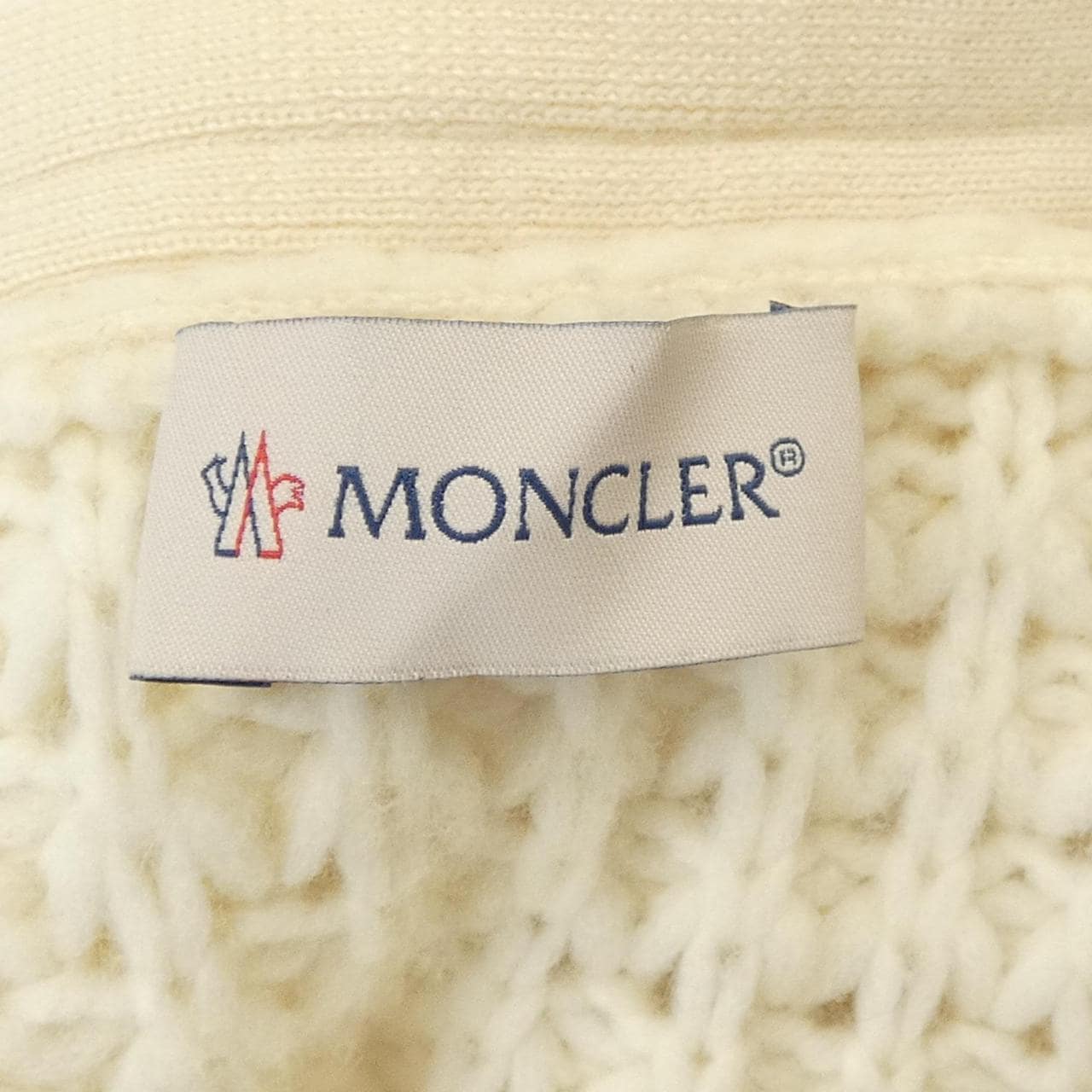 モンクレール MONCLER ダウンジャケット