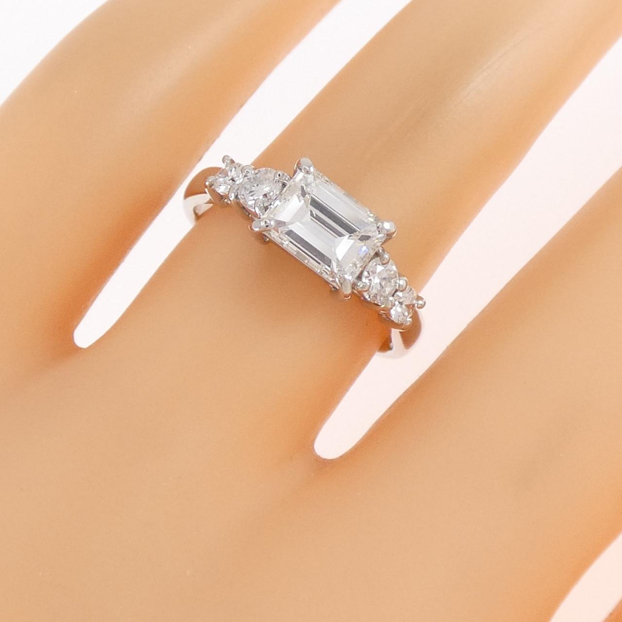 PT900 ダイヤモンド リング 1.026CT I VS2 エメラルドカット