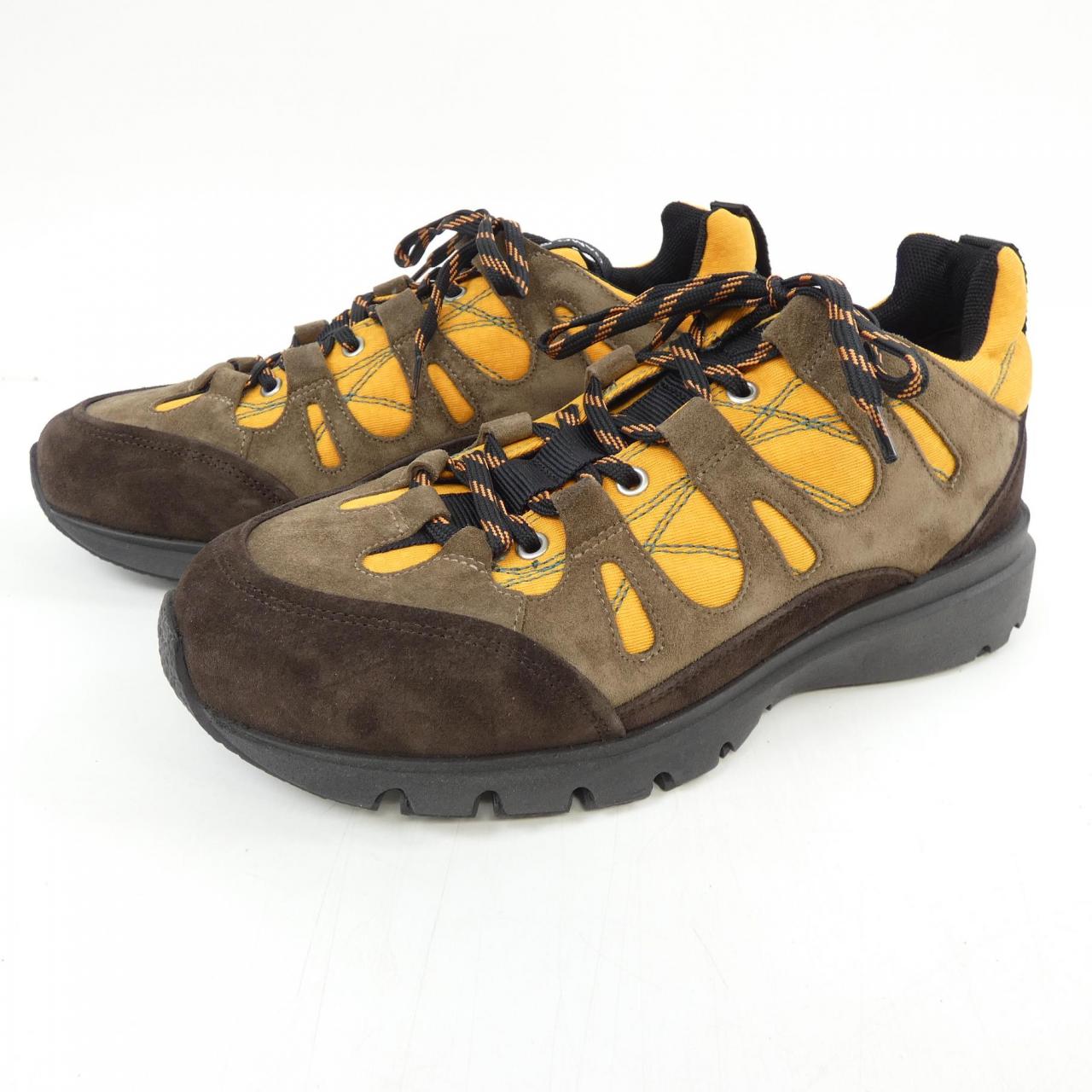 オーエーエムシー OAMC スニーカー