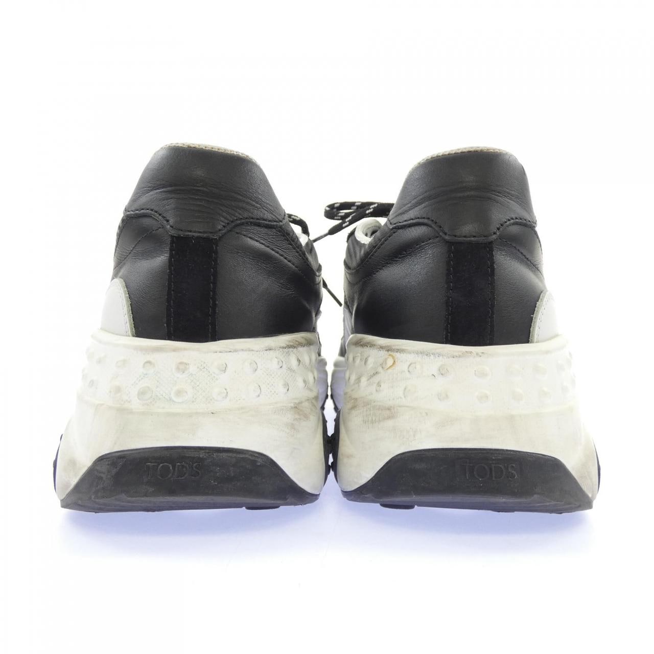 トッズ TOD'S スニーカー