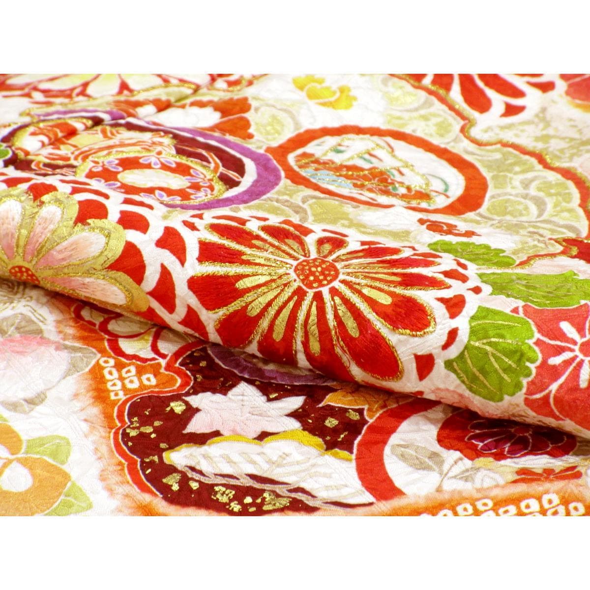 振袖　友禅金彩加工　刺繍入り絞り加工