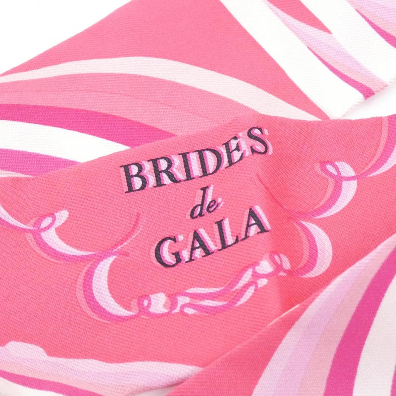 エルメス BRIDES DE GALA SHADOW ツイリー 063415S スカーフ