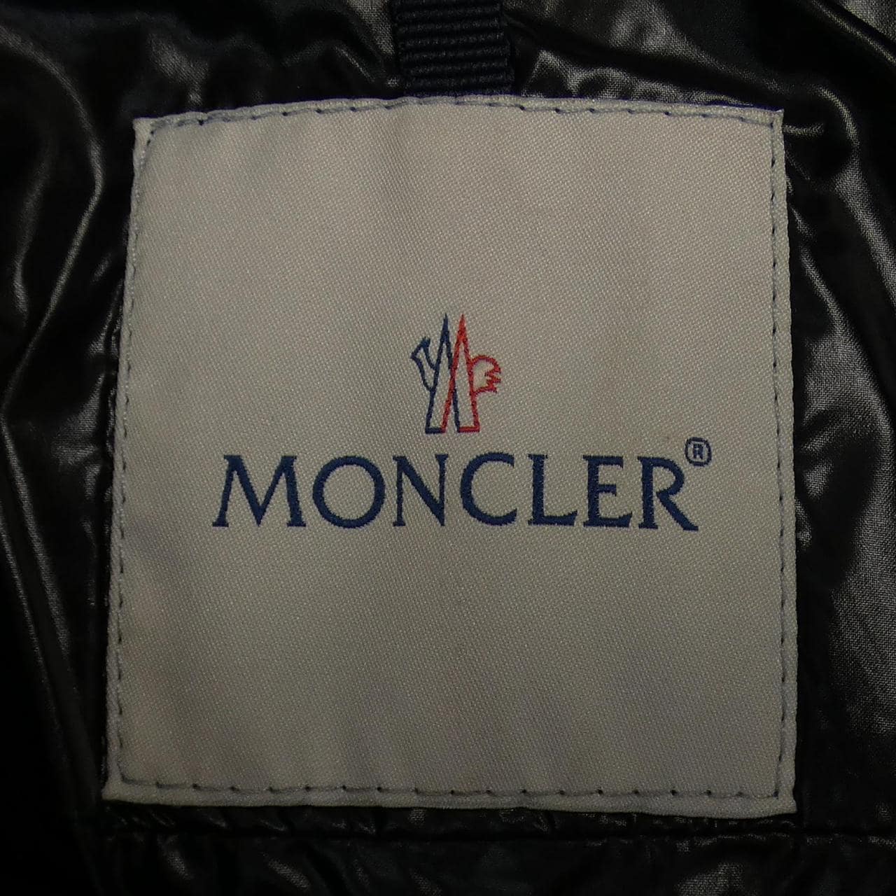 MONCLER蒙克勒羽绒服