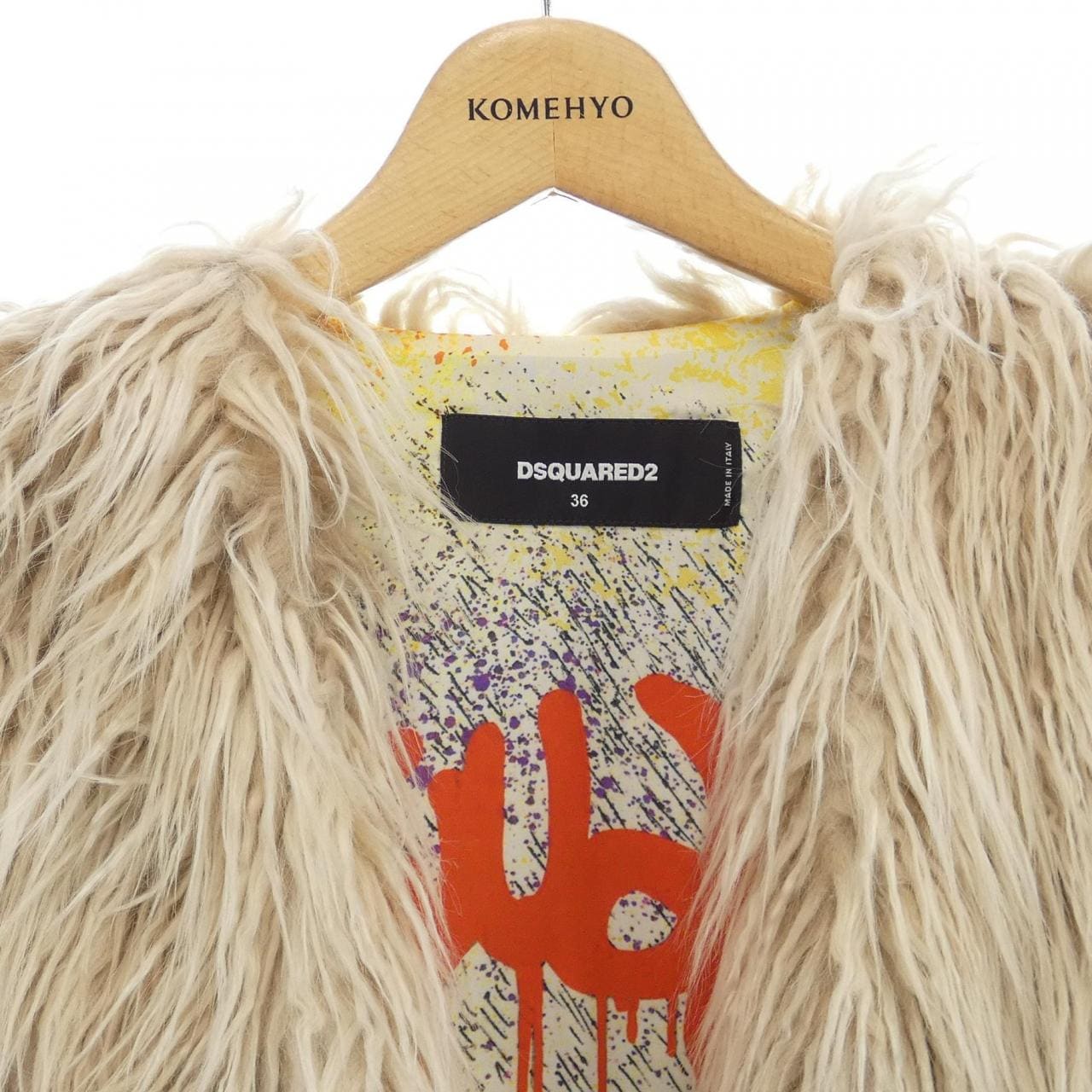 ディースクエアード DSQUARED2 ベスト