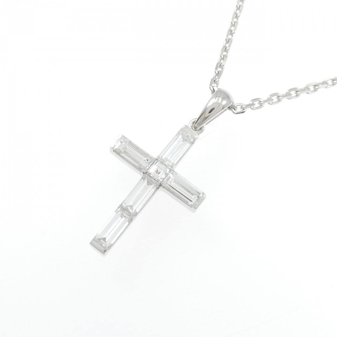 ブシュロン クロス ダイヤモンド ネックレス