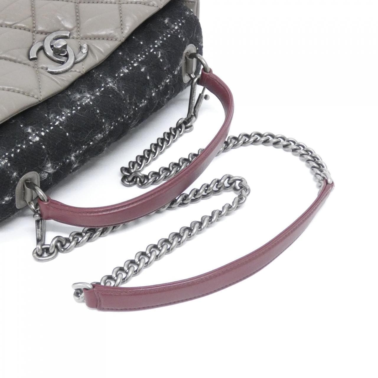 シャネル 67766 バッグ