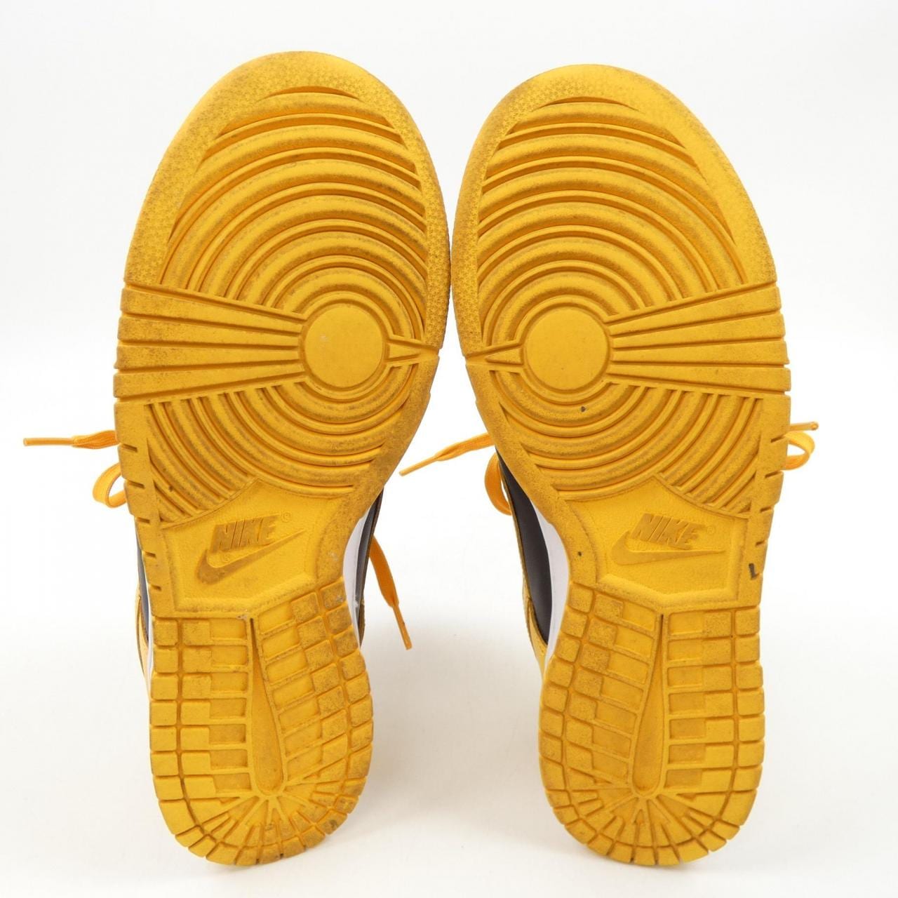 ナイキ NIKE スニーカー