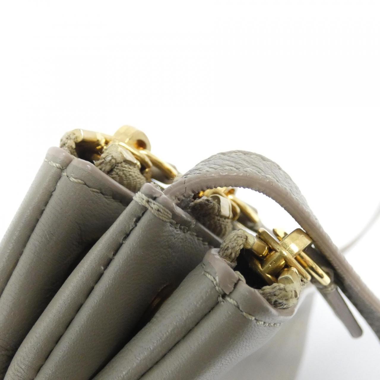 セリーヌ ラージ トリオ 171453ETA ショルダーバッグ