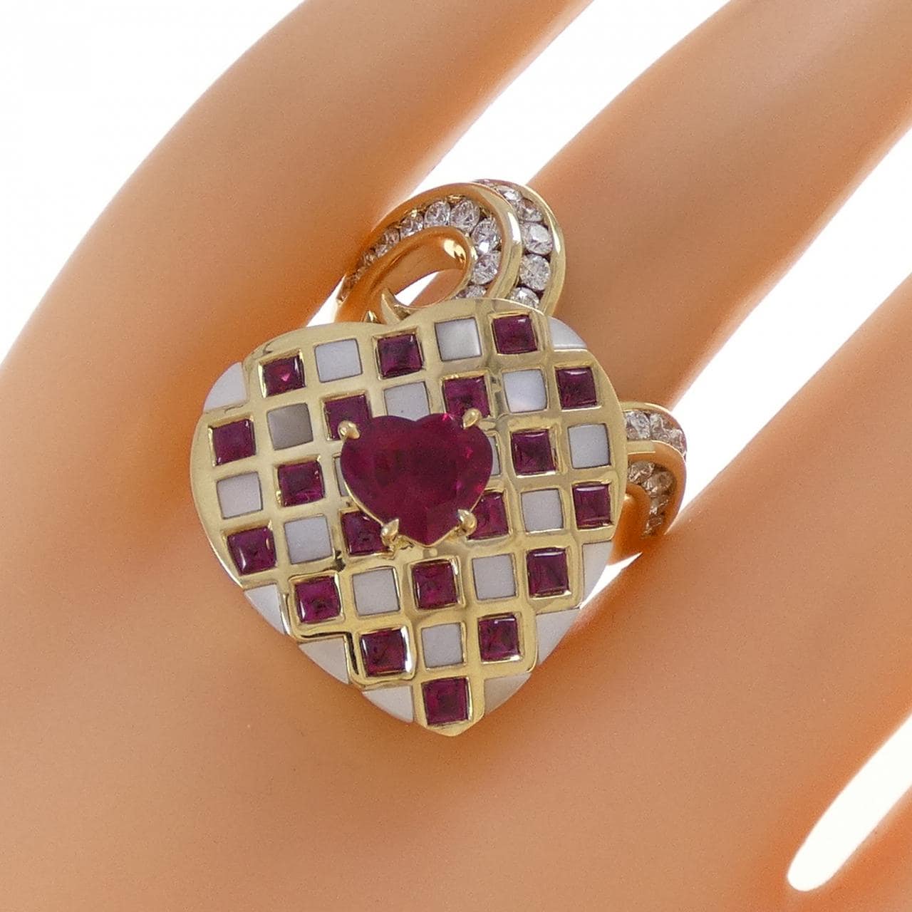 jewelstudio心型彩色钻戒