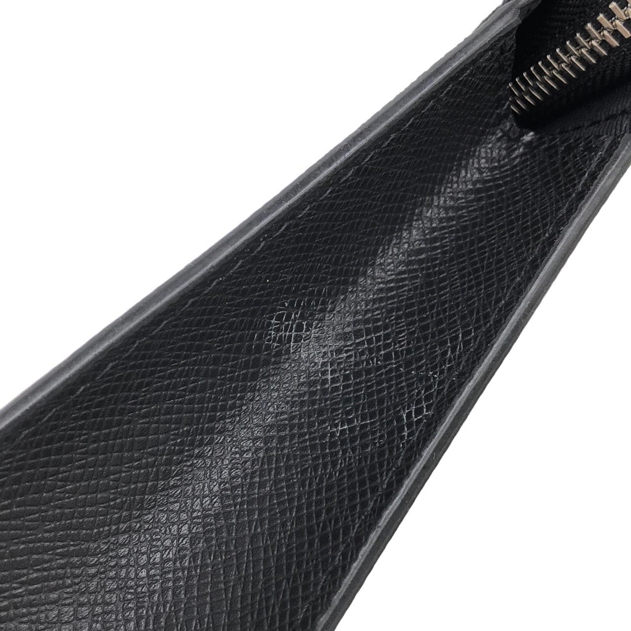 ルイヴィトン タイガ ポシェット ヴォワヤージュ MM M30547 バッグ