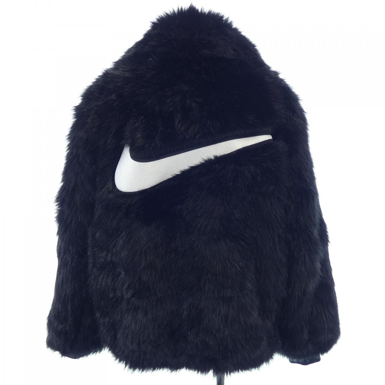 ナイキ NIKE ブルゾン