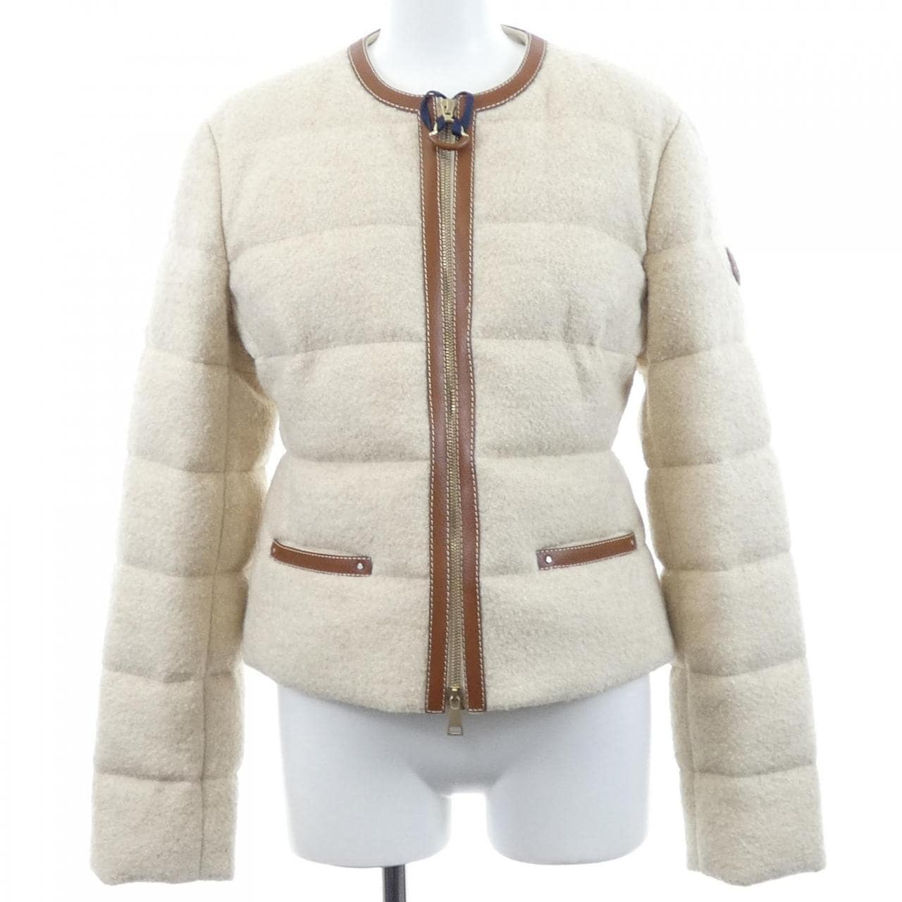 モンクレール MONCLER SERINDE ダウンジャケット